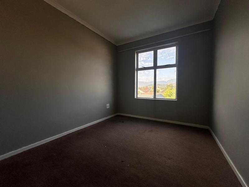 1 Bedroom Property for Sale in Guldenland Western Cape